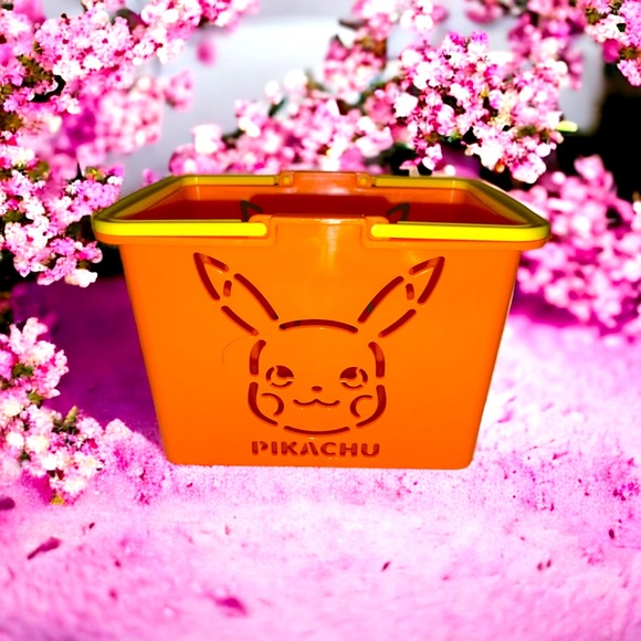 New Japan Exclusive Nintendo Pokémon Pikachu Die-Cut Crate - Picture 2 of 3
